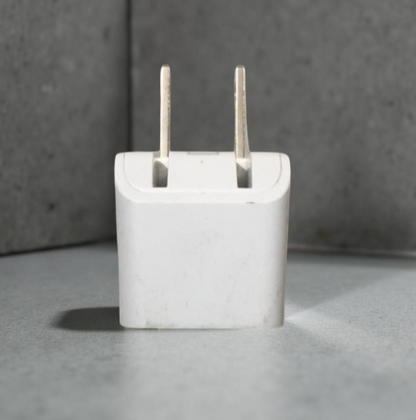 Apple 5W Charging Adapter (2 Pin)